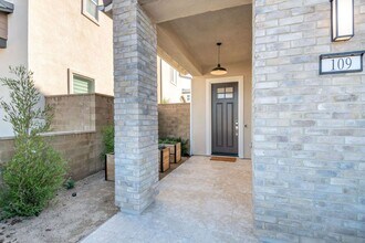 109 Dolores in Irvine, CA - Building Photo - Building Photo