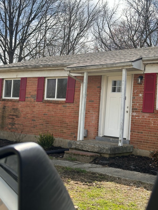 property at 4200 Narcissus Dr