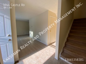 3944 Castle Rd in Regina, SK - Building Photo - Building Photo