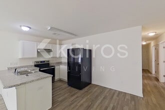 705 E Butler Ln in Florence, SC - Building Photo - Building Photo