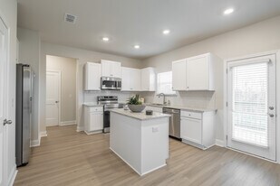 The Orchards Rental Homes in Madison, TN - Building Photo