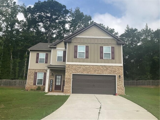 232 Sophie Cir
