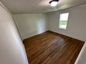 204 S 11th St in Heber Springs, AR - Foto de edificio - Building Photo