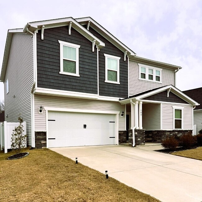146 Willow Grove Ln in Fuquay Varina, NC - Building Photo - Building Photo