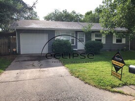717 Lee Dr in Alamosa, CO - Building Photo