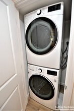 179 Putnam St, Unit 1 in Boston, MA - Building Photo - Building Photo