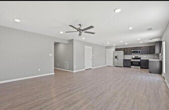 2448 Feathersound Wy in Lexington, KY - Building Photo - Building Photo