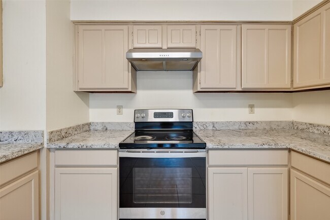 property at 15811 Pfeiffer Dr