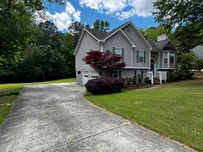 4056 Lenox Park Dr, Unit A in Buford, GA - Building Photo - Building Photo