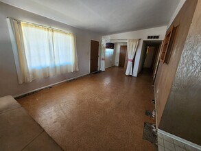 525 S Rosemont Ave in Tucson, AZ - Building Photo - Building Photo