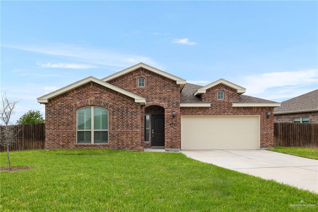 5228 Escondido Pass in McAllen, TX - Foto de edificio