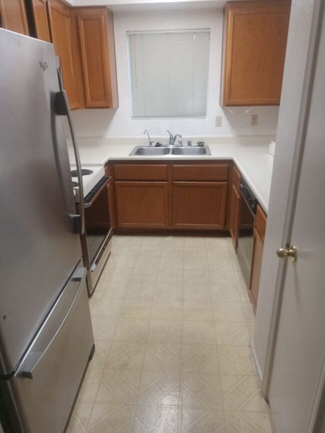 property at 2242 Aspen Mirror Way