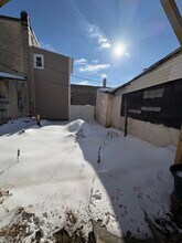 942 Franklin St, Unit 1 in Reading, PA - Foto de edificio - Building Photo