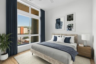 Cottonwood Broadway in Salt Lake City, UT - Building Photo - Building Photo