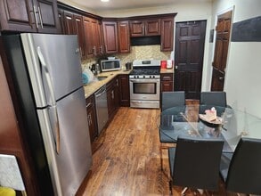 147 Chauncey St in Brooklyn, NY - Building Photo - Building Photo