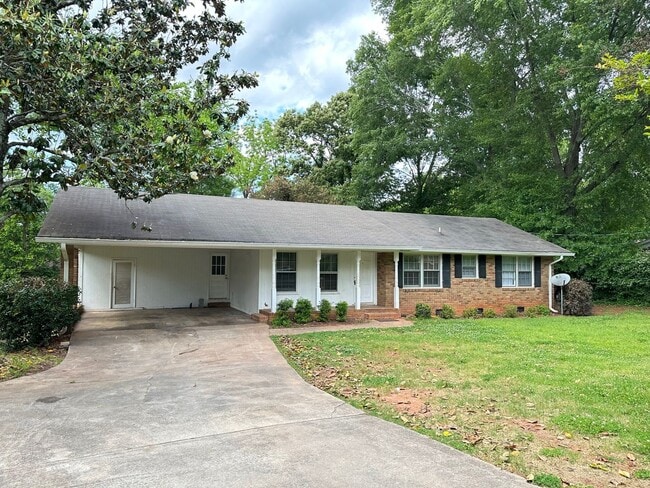 125 Brentwood Dr in Athens, GA - Building Photo - Building Photo