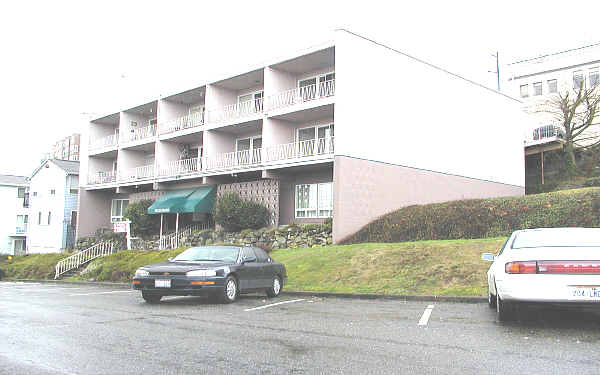 Hallmark Apartments in Tacoma, WA - Foto de edificio - Building Photo