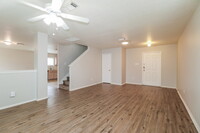 12411 Grossmount Dr in Houston, TX - Building Photo - Building Photo