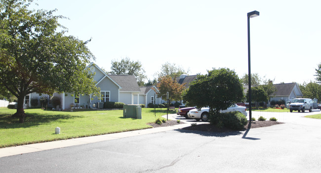 Briscoe Manor Apartments in Galena, MD - Foto de edificio - Building Photo