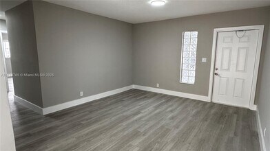 4101 NW 30th Terrace in Lauderdale Lakes, FL - Building Photo - Building Photo