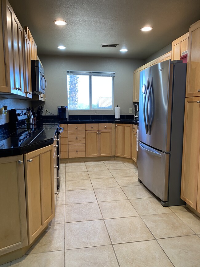 14838 N Greenhurst Ave in Fountain Hills, AZ - Foto de edificio - Building Photo