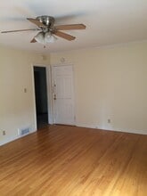 611 Pelham Rd. NE, Unit #2 - Up in Atlanta, GA - Foto de edificio - Building Photo
