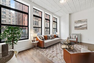 52 W 27th St, Unit 3 in New York, NY - Building Photo