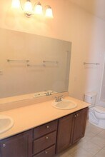 8445 Vila Gale Way in Elk Grove, CA - Building Photo - Building Photo