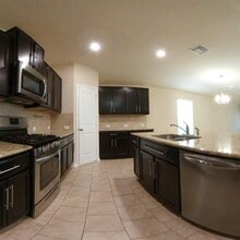 15525 Gray Catbird in San Antonio, TX - Building Photo - Building Photo