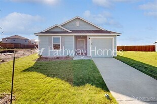 6501 Cannonade Dr in Forney, TX - Building Photo