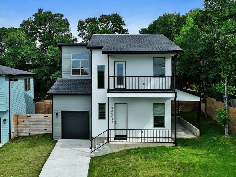 3800 E 12th St in Austin, TX - Building Photo