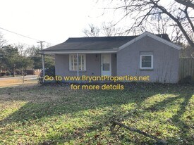 732 Yowell Ave in Nashville, TN - Building Photo