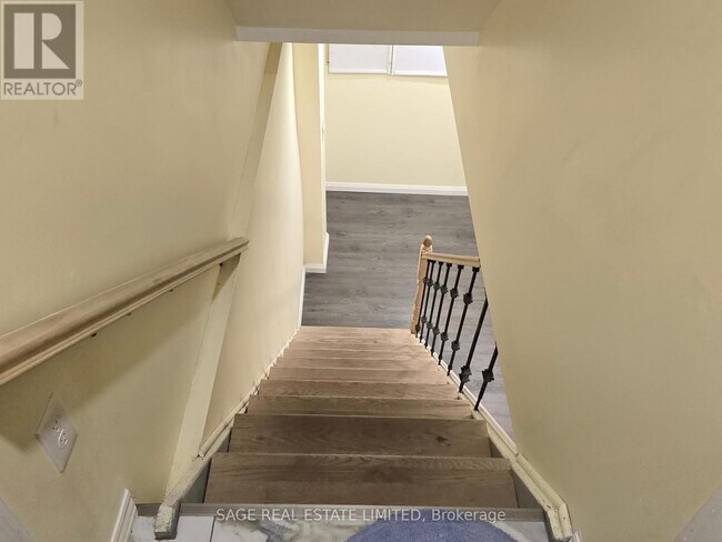 64 Durness Ave in Toronto, ON - Building Photo - Building Photo