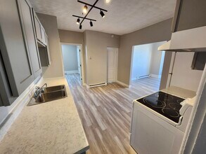 243 Ludlow St in Saint John, NB - Building Photo - Building Photo