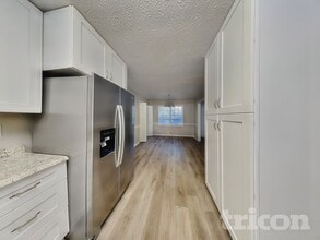 3376 Poplar Dr in Lawrenceville, GA - Foto de edificio - Building Photo