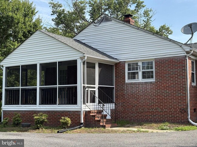 property at 3550 Old Washington Rd