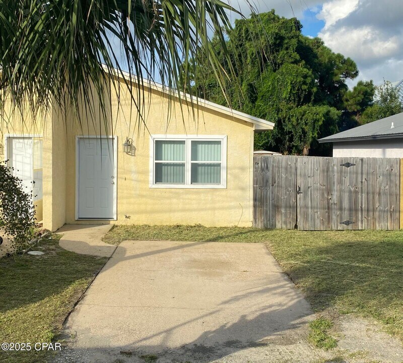6316 Sunset Ave in Panama City Beach, FL - Building Photo