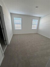 16306 Bird of Paradise Ave in Clermont, FL - Building Photo - Building Photo