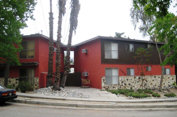 10414 Kailua Ln in Tujunga, CA - Building Photo