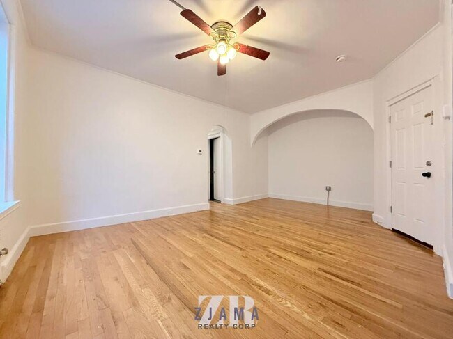240 Sullivan Pl in Brooklyn, NY - Building Photo - Building Photo