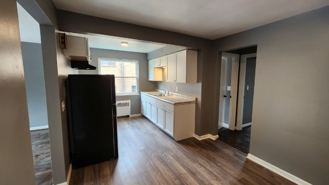 2584 Westwood Northern Blvd in Cincinnati, OH - Building Photo - Building Photo