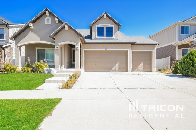 property at 4828 N Dunkirk St