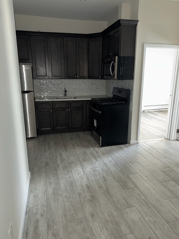 386 Walnut St in Newark, NJ - Building Photo - Building Photo