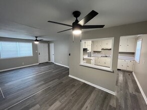 5541 Dale Dr in Macon, GA - Foto de edificio - Building Photo