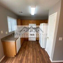 864 S 239th Ln in Buckeye, AZ - Building Photo - Building Photo