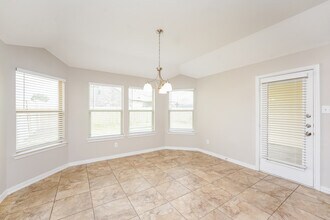 221 Jennie Marie Cir in Ferris, TX - Building Photo - Building Photo