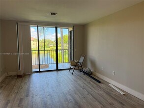 5147 Europa Dr in Boynton Beach, FL - Building Photo - Building Photo