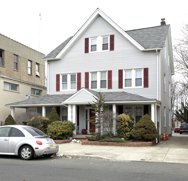 41 3rd Ave in Long Branch, NJ - Foto de edificio - Building Photo