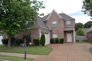 9288 S Fairmont Cir in Collierville, TN - Building Photo