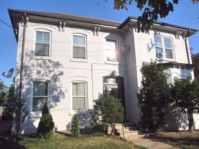 property at 20 Church St E